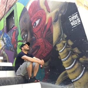 Meet your Posher, Reyes francisco